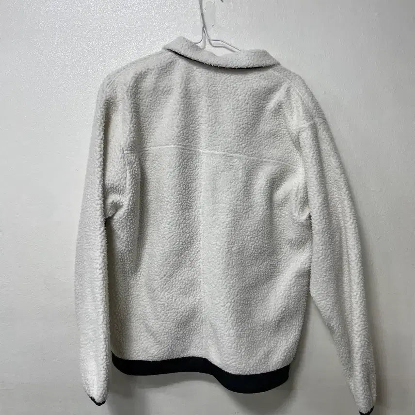 [BUNJANG] Fila Vintage Fleece Jacket White/Black / 빈티지구 휠라 양털 후리스 화이트/블랙