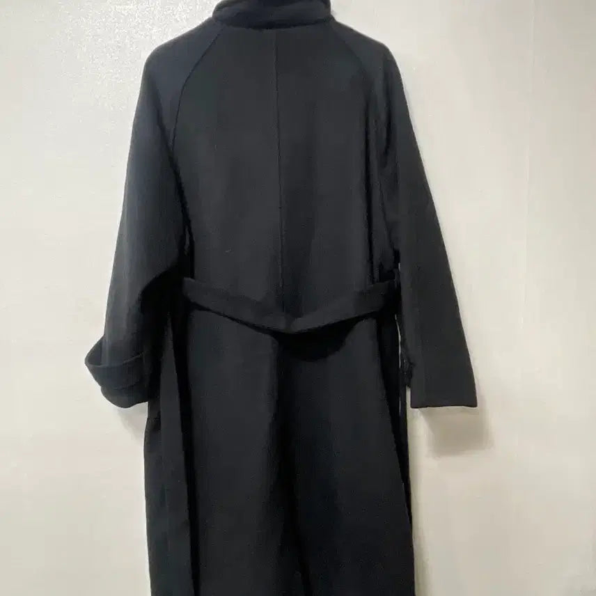 [BUNJANG] Vintage Base On Unusual Black Coat / 빈티지구 베이스온언유즈얼리 블랙 코트