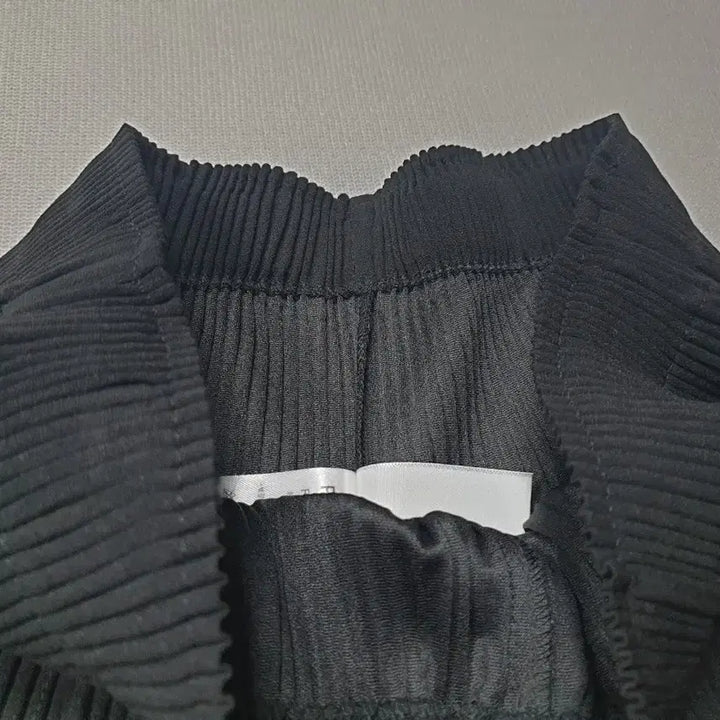 [BUNJANG] PLEATSME Wide Black Pleated Pants / PLEATSME 플리츠 와이드 블랙 주름 팬츠 허리27~30