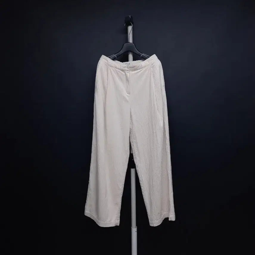 [BUNJANG] Marithe Francois Girbaud Corduroy Straight Leg Pants / 마리떼 프랑소와저버 춘추동 코듀로이 일자통핏 팬츠 66