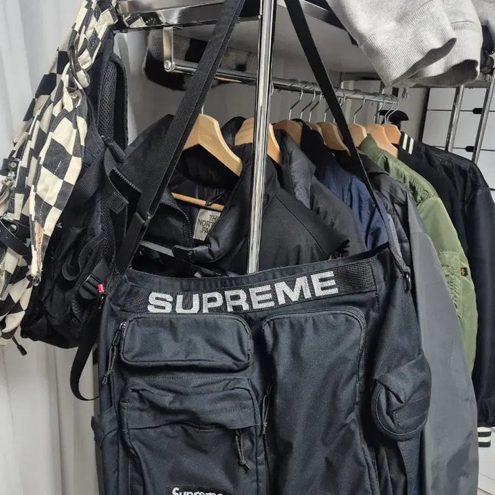 [BUNJANG] Supreme 23SS Messenger Bag / 슈프림 23SS 메신저백 100%정품