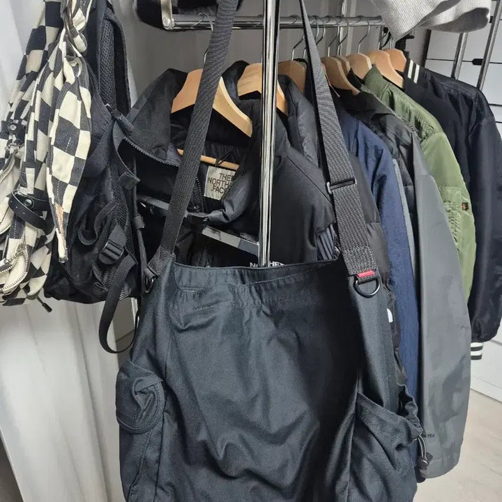 [BUNJANG] Supreme 23SS Messenger Bag / 슈프림 23SS 메신저백 100%정품