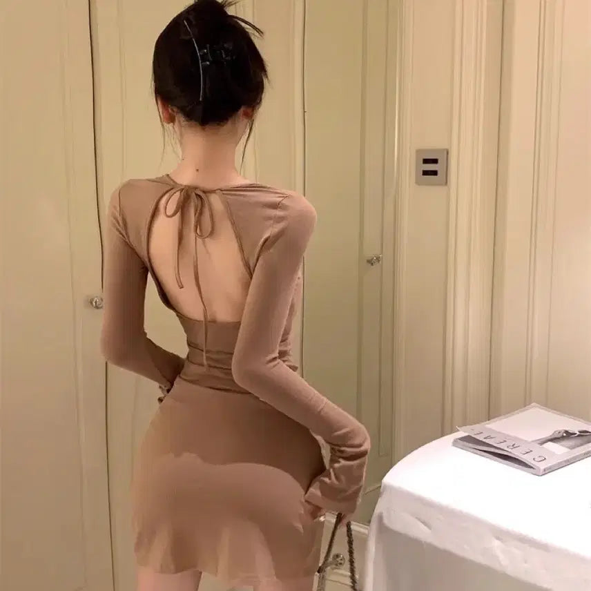 [BUNJANG] Imported Back Slit Ribbon Flare Dress / 수입의류) 백트임 리본 플레어 원피스