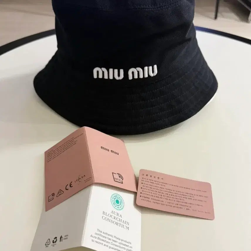 [BUNJANG] Miu Miu Bucket Hat S / 미우미우 정품 버킷햇 s