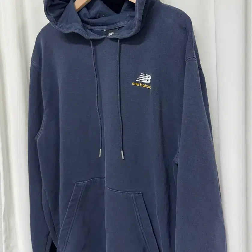 [SOLD OUT] 뉴발란스 네이비 후드티