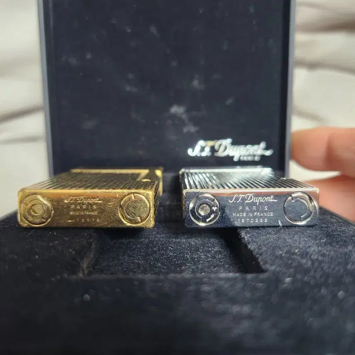 [SOLD OUT] S.T. 듀퐁 라이터 실버 줄무늬