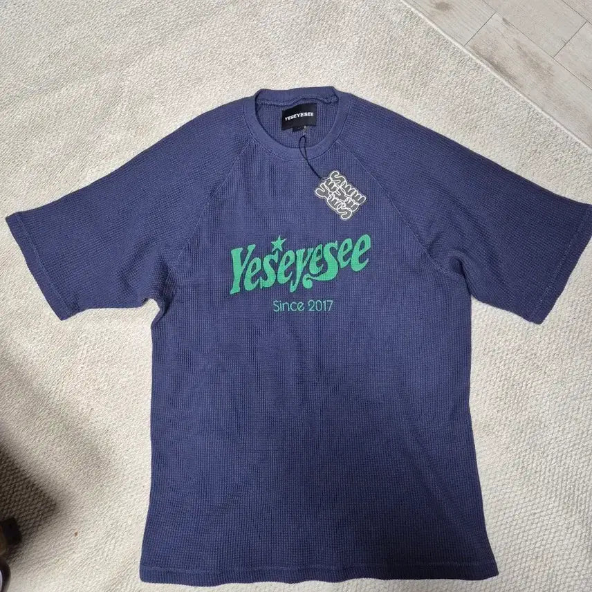 [BUNJANG] YesEyeSee Waffle Short Sleeve T-shirt (Navy) / 예스아이씨 와플 반팔 티셔츠 네이비 새제품