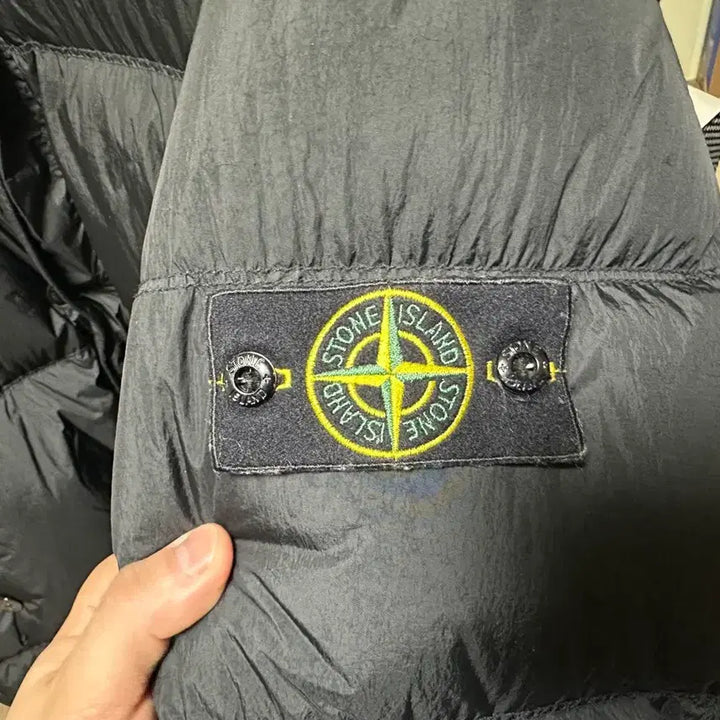 [BUNJANG] Stone Island Garment Dyed Crinkle Reps 24FW Jacket / 스톤 아일랜드 가먼트 다이드 블랙 크링클랩스 24fw xxl 판매합니다.