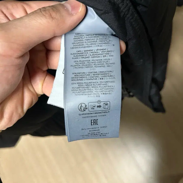 [BUNJANG] Stone Island Garment Dyed Crinkle Reps 24FW Jacket / 스톤 아일랜드 가먼트 다이드 블랙 크링클랩스 24fw xxl 판매합니다.