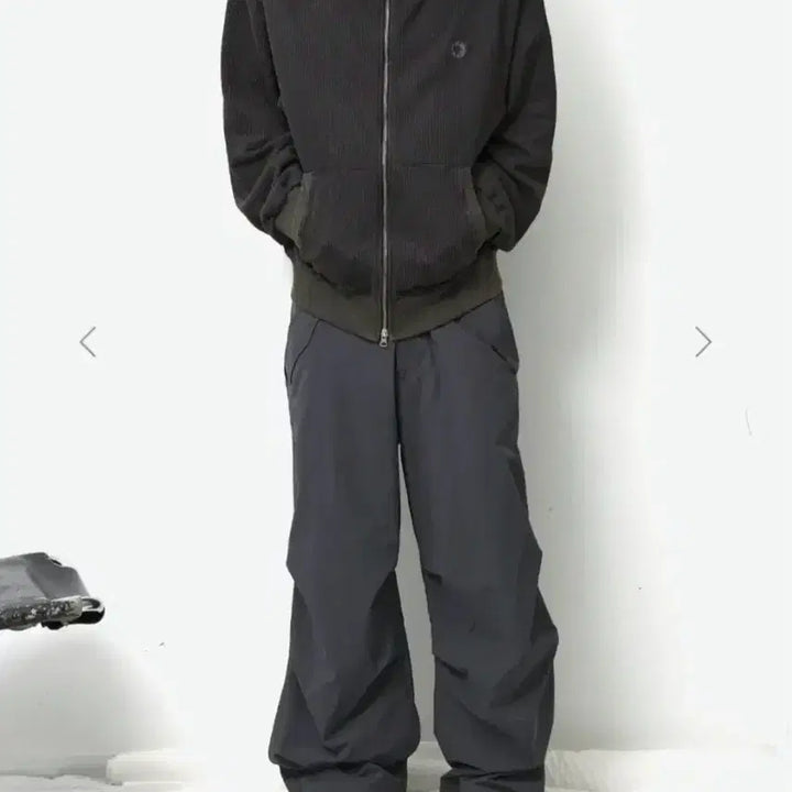 [BUNJANG] 999 Humanity Nylon Parage Pants Washed Black / 999휴머니티 나일론 파라이지팬츠 워시드블랙