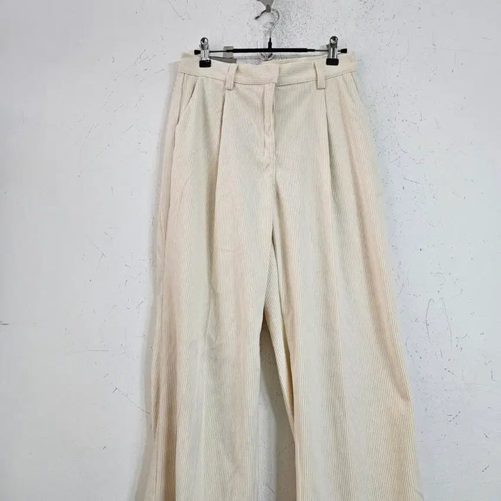 [SOLD OUT] 아이보리 코듀로이 와이드 팬츠
