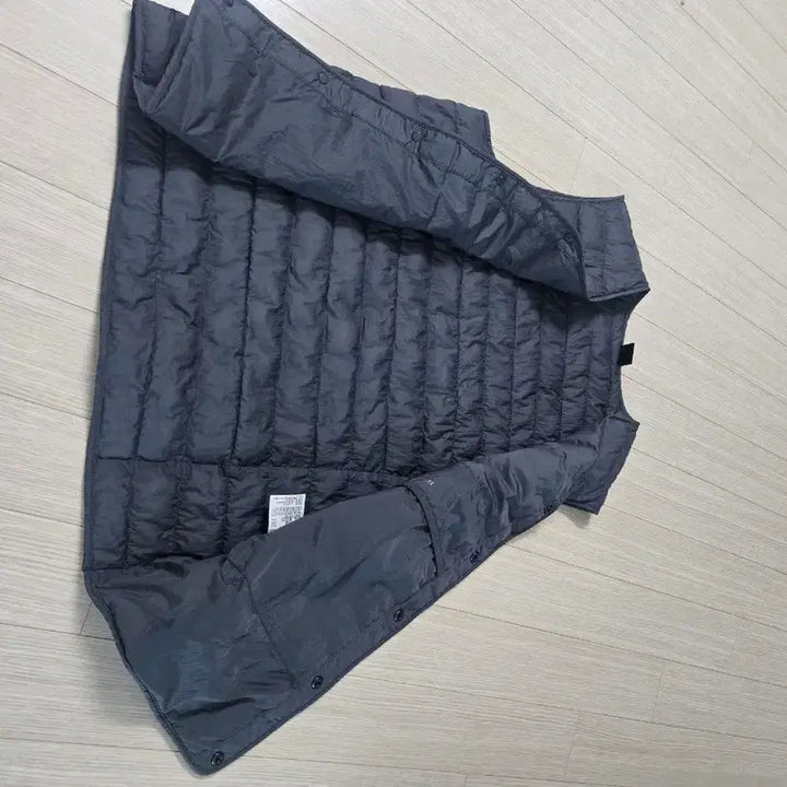 [SOLD OUT] 아이더 그레이 경량 패딩 조끼