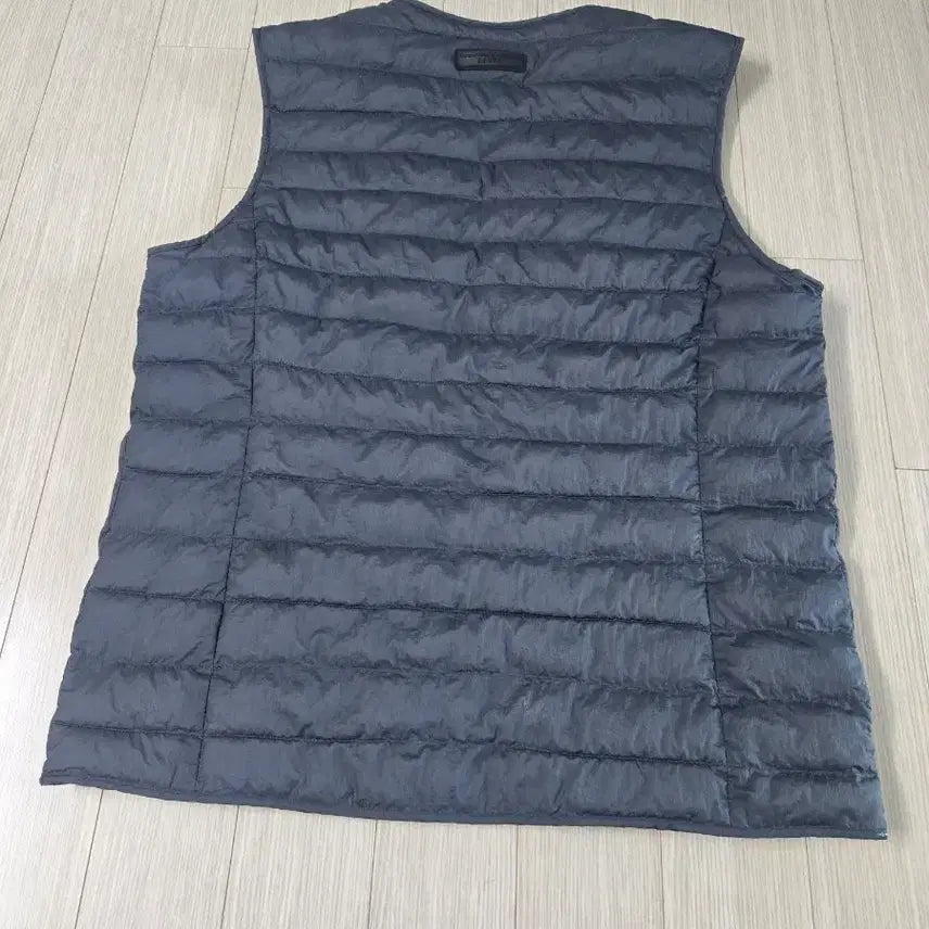 [SOLD OUT] 아이더 그레이 경량 패딩 조끼