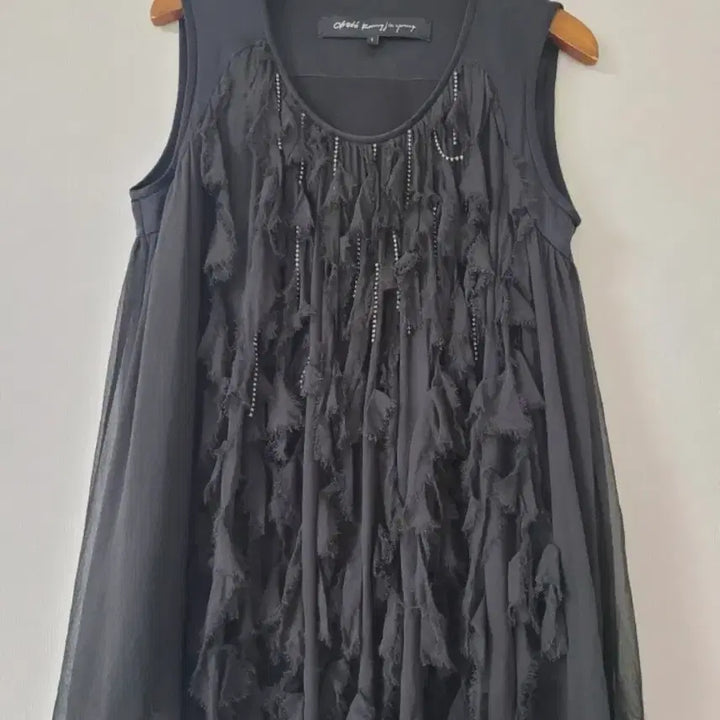 [BUNJANG] Obzee Black Sleeveless Ruffle Tunic (Size 55) / [오브제]블랙 민소매 캉캉튜닉(55사이즈)