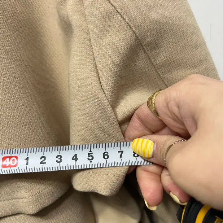 [BUNJANG] Plastic Island Beige Double Button Trench Coat / 플라스틱 아일랜드 55 베이지 더블 버튼 트렌치 코트