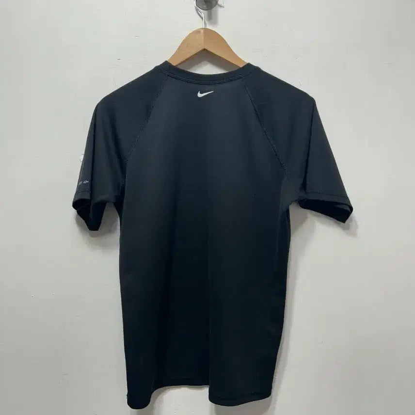 [BUNJANG] Nike Black Dri-FIT Short Sleeve T-Shirt / 나이키 블랙 반팔 티셔츠 드라이핏 S