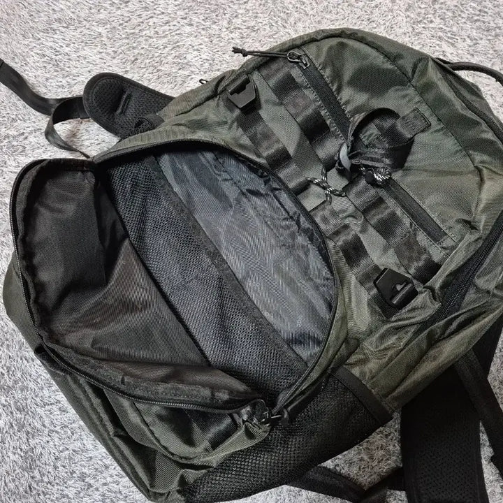 [BUNJANG] Black Yak Humbur Backpack Charcoal / 블랙야크 험버 백팩 차콜
