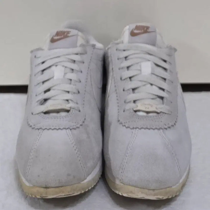 [BUNJANG] Nike x Maria Sharapova Classic Cortez Premium Sneakers / [240] 나이키X마리아샤라포바 클래식 코르테즈 프리미엄ㅡ단종매물,최저가