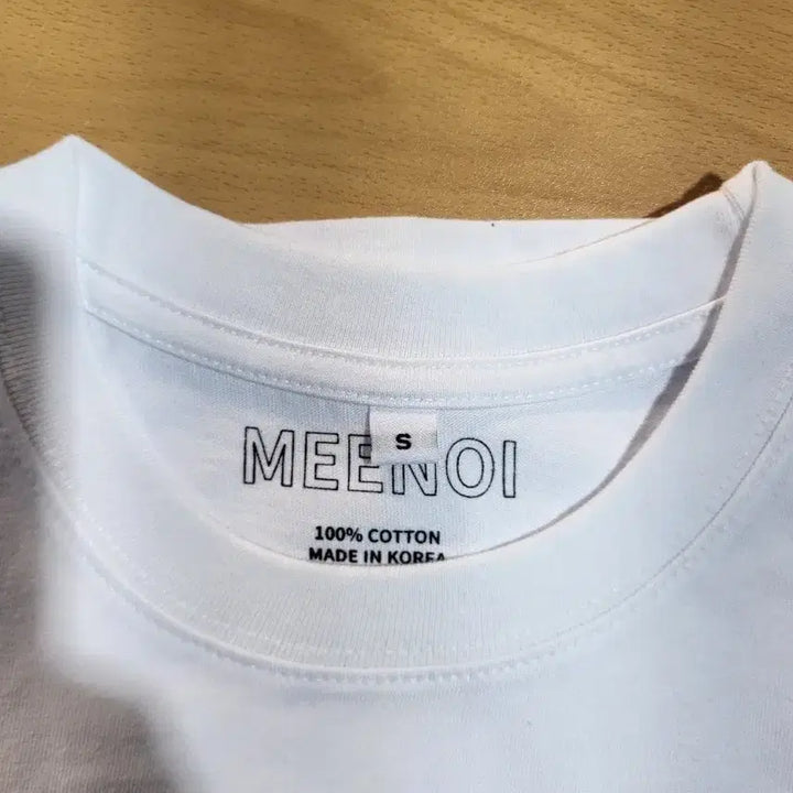 [BUNJANG] Min-Ghee Sleeveless T-Shirt / 미노이 반팔티셔츠