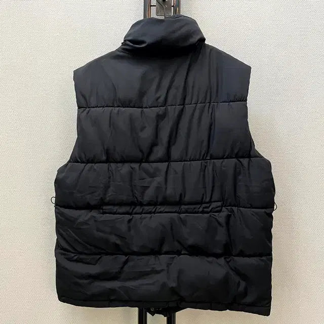 [BUNJANG] 8 Seconds Black Padded Vest / 8 seconds 에잇세컨즈 블랙 패딩 조끼