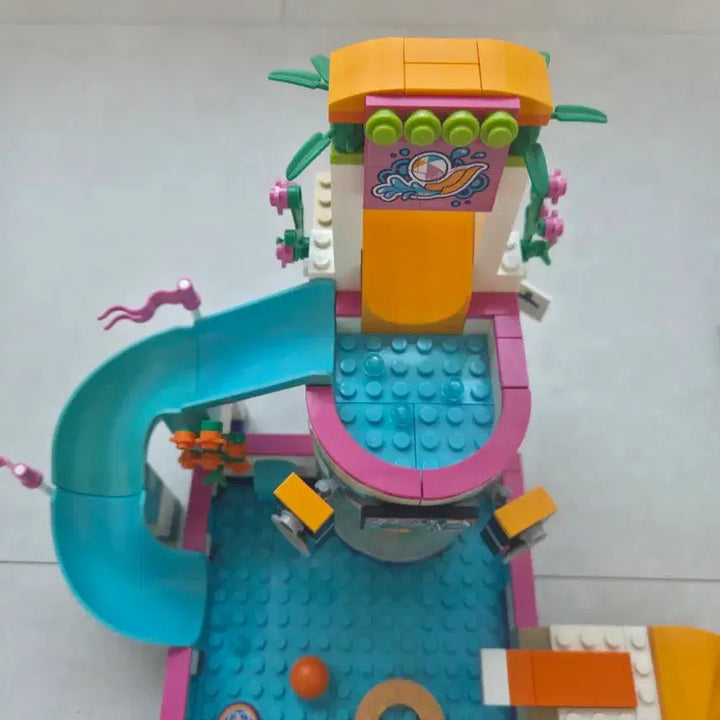 [BUNJANG] LEGO Friends 41313 Heartlake Summer Pool / 레고 프렌즈 41313 하트레이크 여름 수영장