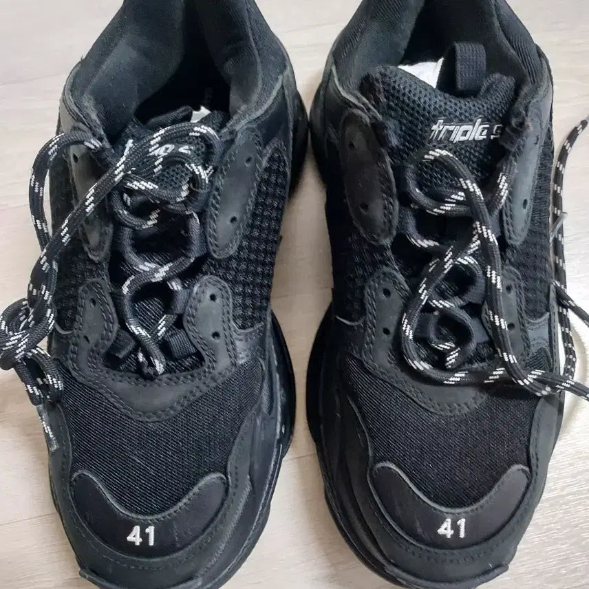[BUNJANG] Balenciaga Triple S 41 Sneakers / 발렌시아가 트리플 S 41