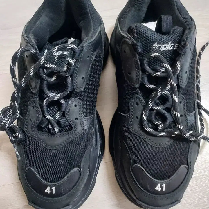 [BUNJANG] Balenciaga Triple S 41 Sneakers / 발렌시아가 트리플 S 41