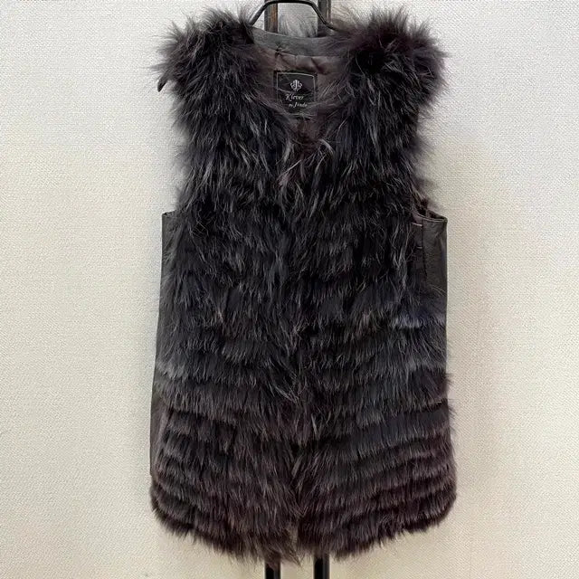[BUNJANG] Klever By Jindo Dark Gray Coyote Fur Vest / Klever By Jindo 진도 끌레베 다크그레이 코요테 모피 조끼