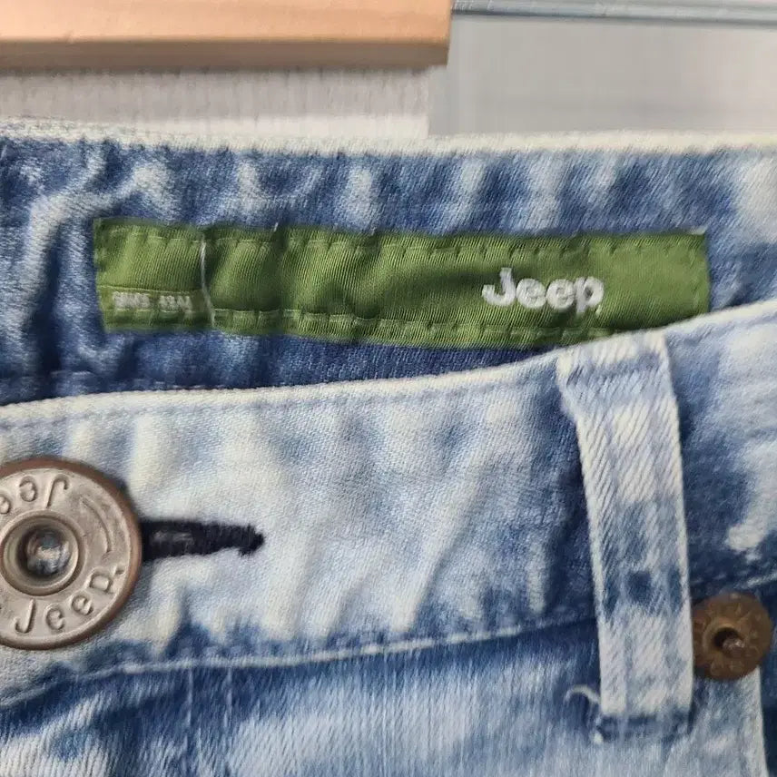 [SOLD OUT] JEEP 청량한 아이스 워싱 청바지 34