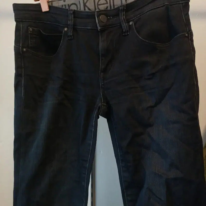 [BUNJANG] Calvin Klein Black Denim Pants (Size 30) / 캘빈클라인 블랙 데님 바지 30