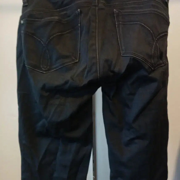 [BUNJANG] Calvin Klein Black Denim Pants (Size 30) / 캘빈클라인 블랙 데님 바지 30