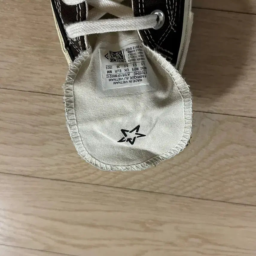 [SOLD OUT] 컨버스 척 70 로우 다크 루트 235