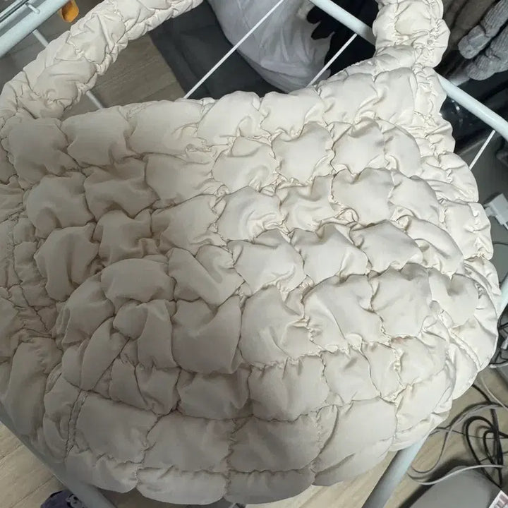 [BUNJANG] COS Quilted Mini Bag - Stone / COS 코스 정품 퀼티드 미니백 스톤