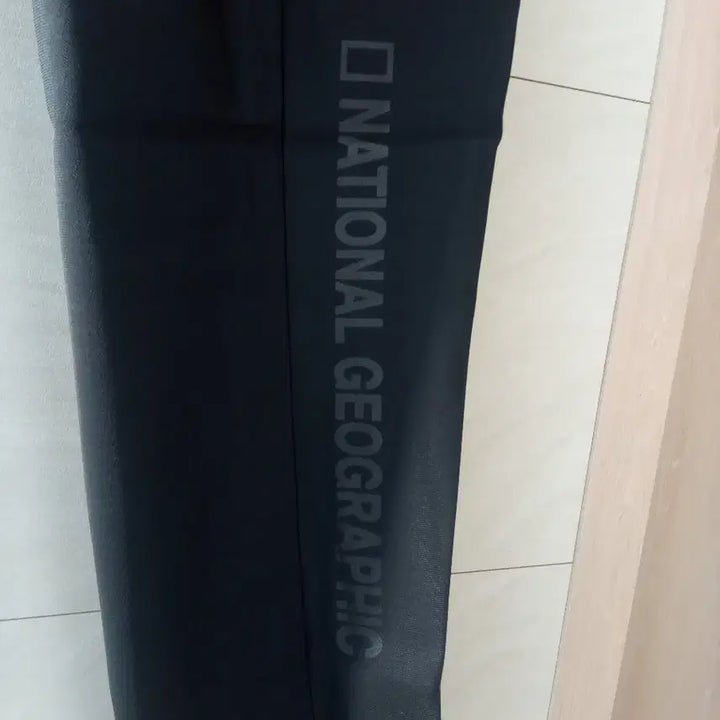 [BUNJANG] National Geographic Training Pants XL / 내셔널지오그래픽 춘추용 트레이닝 XL 새상품 블랙