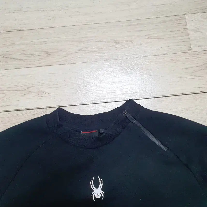 [BUNJANG] 95 Spider Autumn/Winter Fleece Lined Sweatshirt / 95 스파이더 정품 가을겨울 티셔츠 맨투맨 안감기모 남95 완전좋아요
