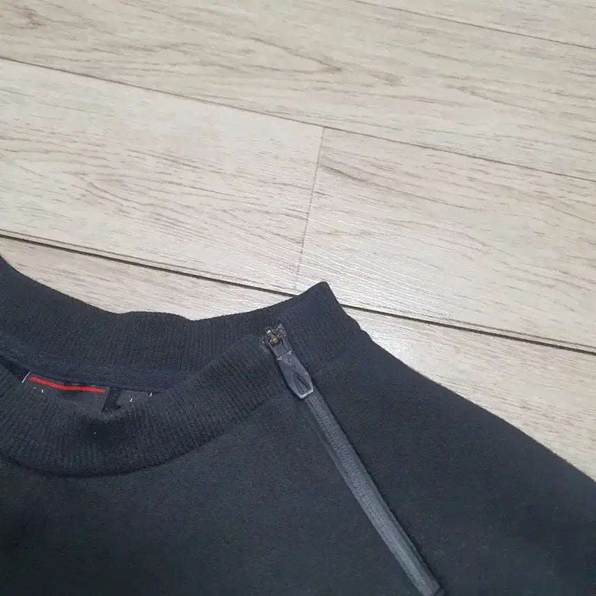 [BUNJANG] 95 Spider Autumn/Winter Fleece Lined Sweatshirt / 95 스파이더 정품 가을겨울 티셔츠 맨투맨 안감기모 남95 완전좋아요