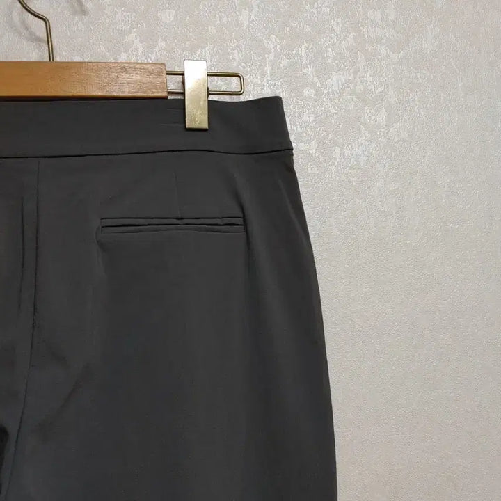 [BUNJANG] Laurel Deep Gray Rayon Spandex Slacks / 라우렐 레이온 스판 딥그레이 슬랙스