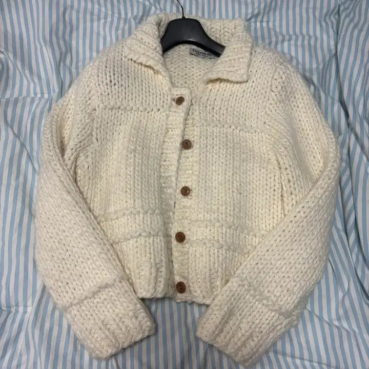 [BUNJANG] Tudomant Ivory Handmade Cardigan / 튜드먼트 핸드메이드 가디건