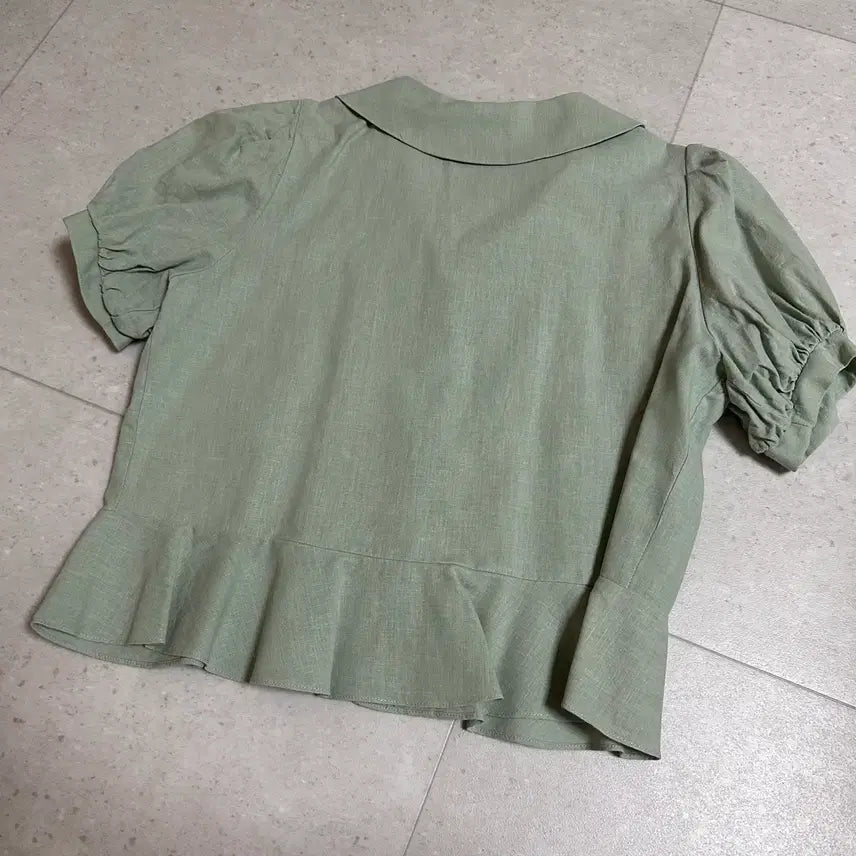 [BUNJANG] KARA Puff Sleeve Blouse / 카라 퍼프 블라우스 민트