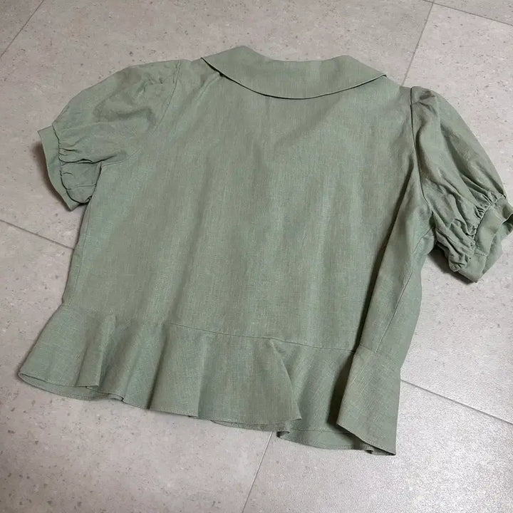 [BUNJANG] KARA Puff Sleeve Blouse / 카라 퍼프 블라우스 민트