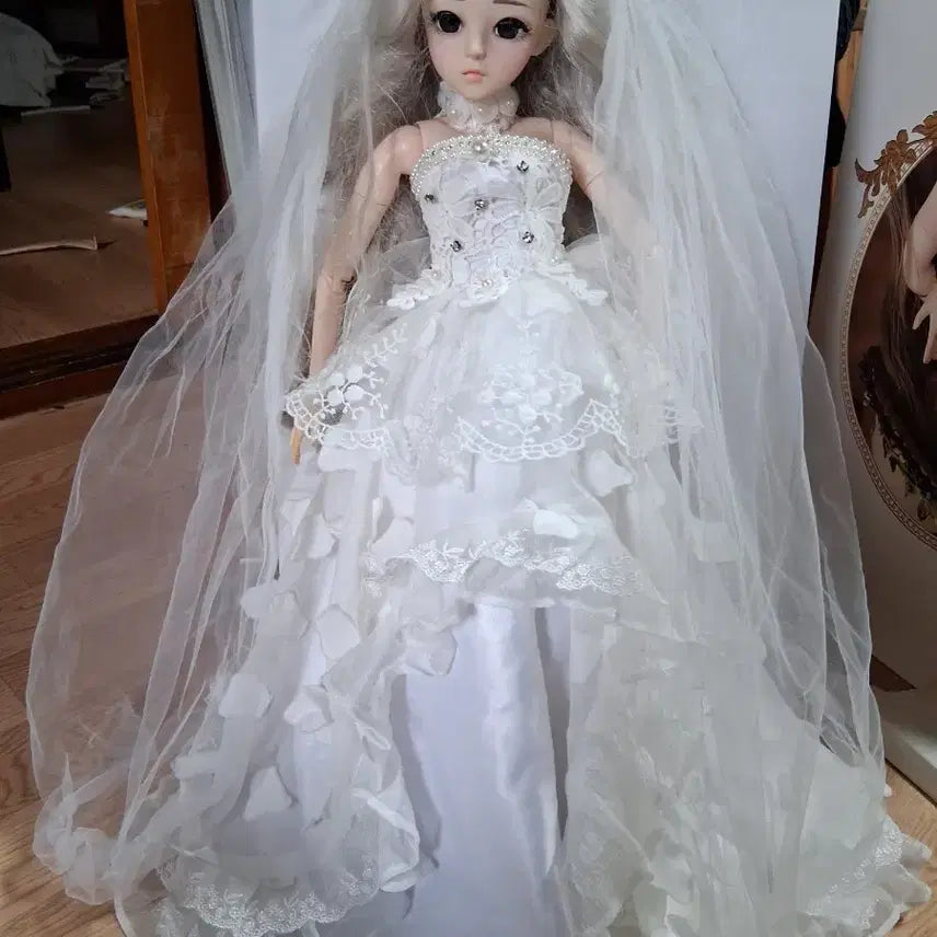 [BUNJANG] DORIS 60cm Ball Jointed Doll / DORIS 웨딩 구체관절 인형 60센티