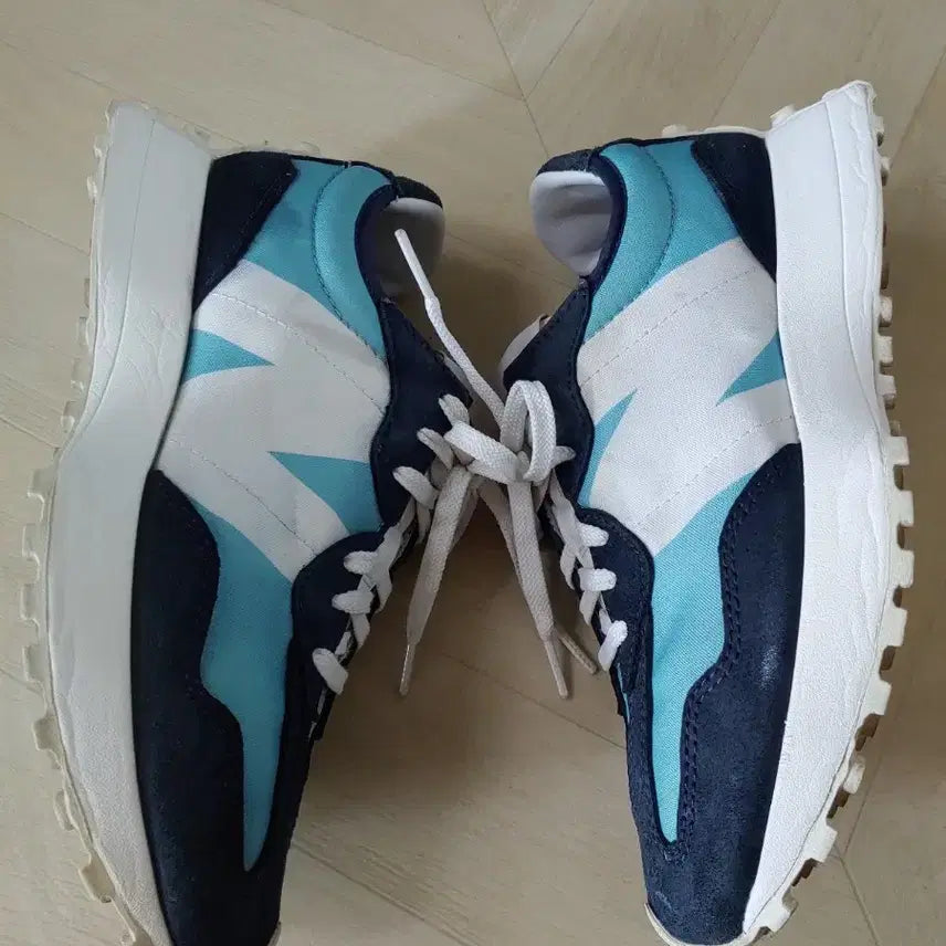 [BUNJANG] New Balance 327 Blue Sneakers / 뉴발란스 327 블루 스니커즈  245