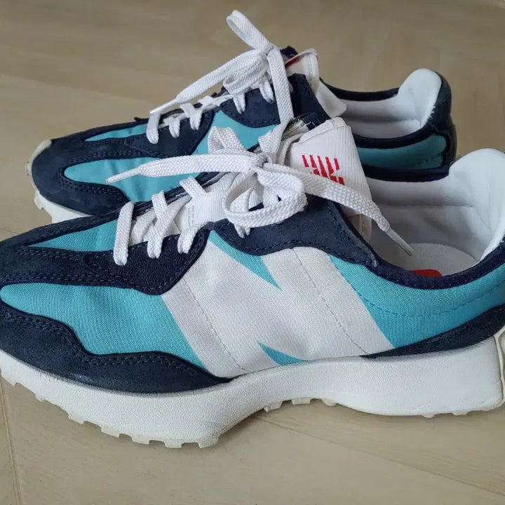 [BUNJANG] New Balance 327 Blue Sneakers / 뉴발란스 327 블루 스니커즈  245