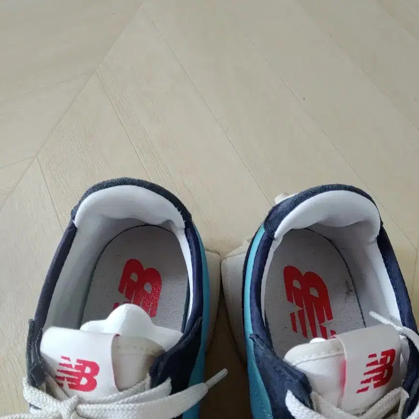 [BUNJANG] New Balance 327 Blue Sneakers / 뉴발란스 327 블루 스니커즈  245
