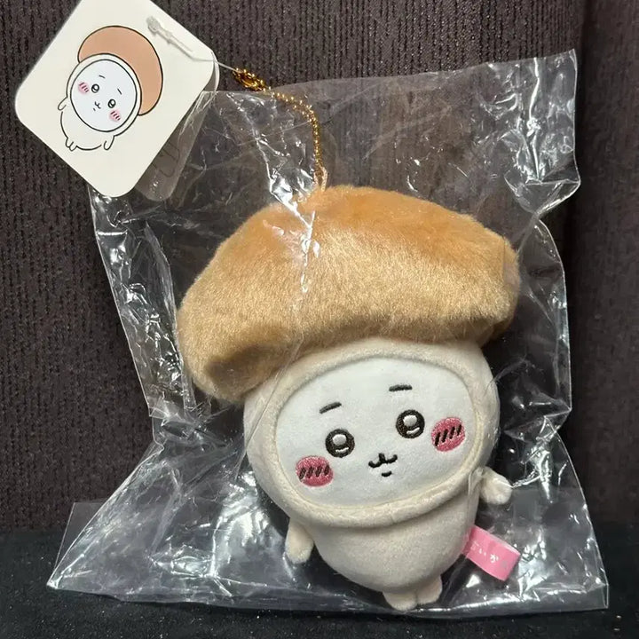 [BUNJANG] Chiikawa Halloween Mushroom Chiikawa Figure / 치이카와 할로윈 버섯 치이카와