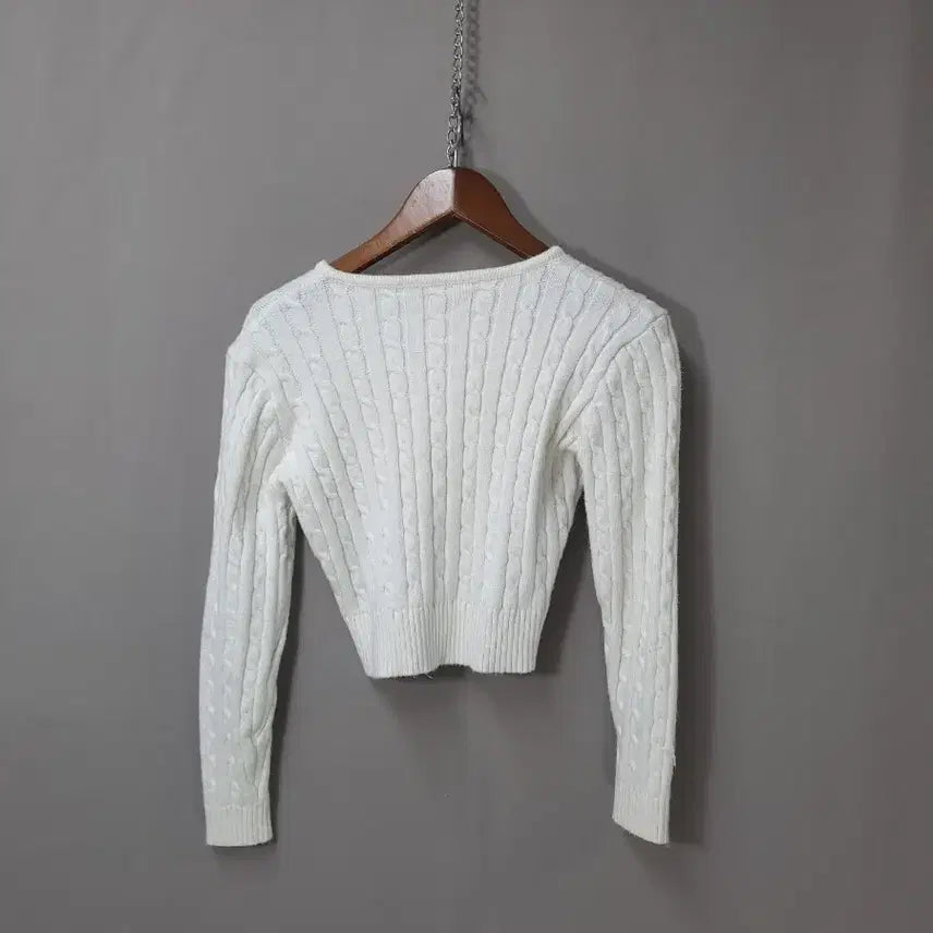 [BUNJANG] White Cable Knit Crop Cardigan / 화이트 꽈배기 크롭 니트 가디건