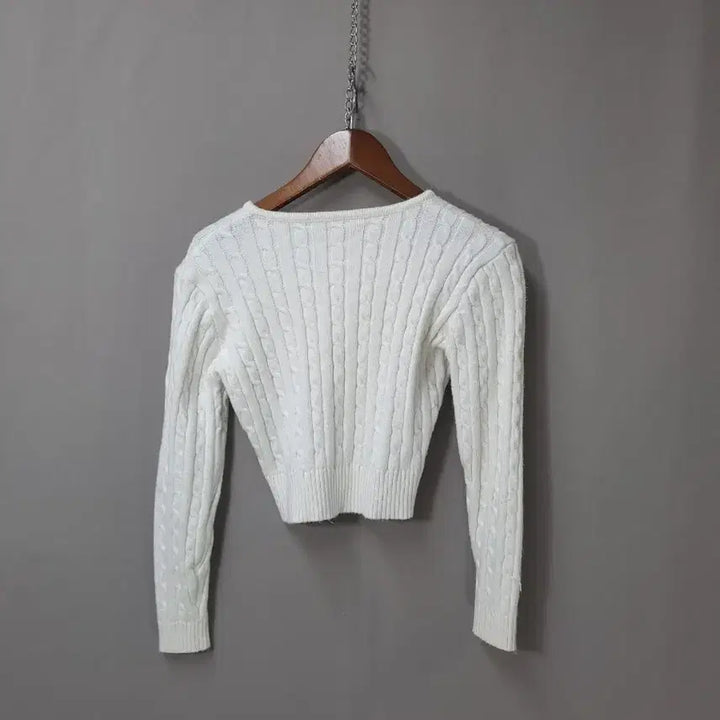 [BUNJANG] White Cable Knit Crop Cardigan / 화이트 꽈배기 크롭 니트 가디건