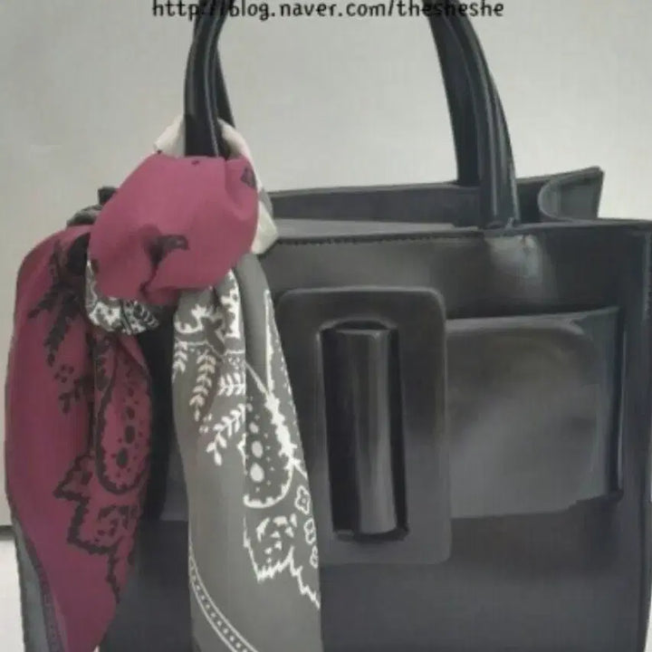 [BUNJANG] Patterned Silk Scarf / 패턴 스카프 (새상품)