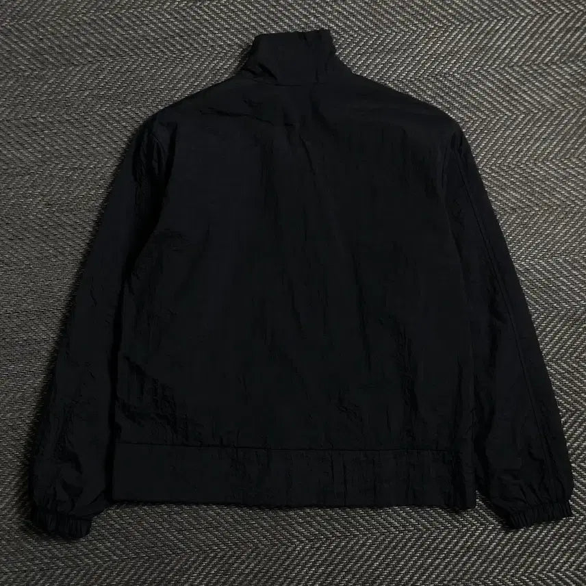 [SOLD OUT] 나이키 스우시로고 경량 나일론 바람막이y 4695