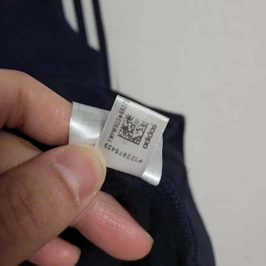 [BUNJANG] Adidas Navy Three-Stripe Hoodie Zip-up / (XL) ADIDAS 아디다스 삼선 네이비 후드집업 기모